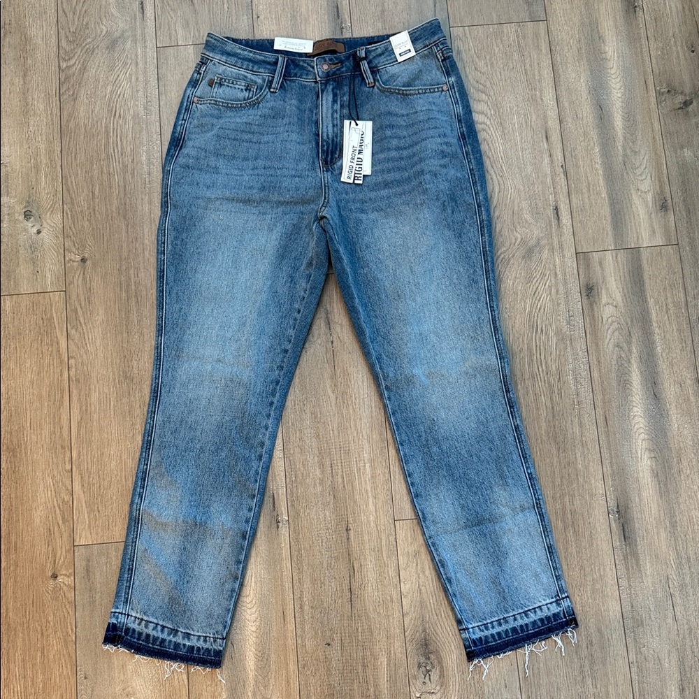 Judy Blue Ankle Cropped Denim Jeans